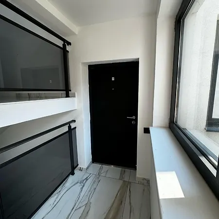 Apartment Mar 15 Nis